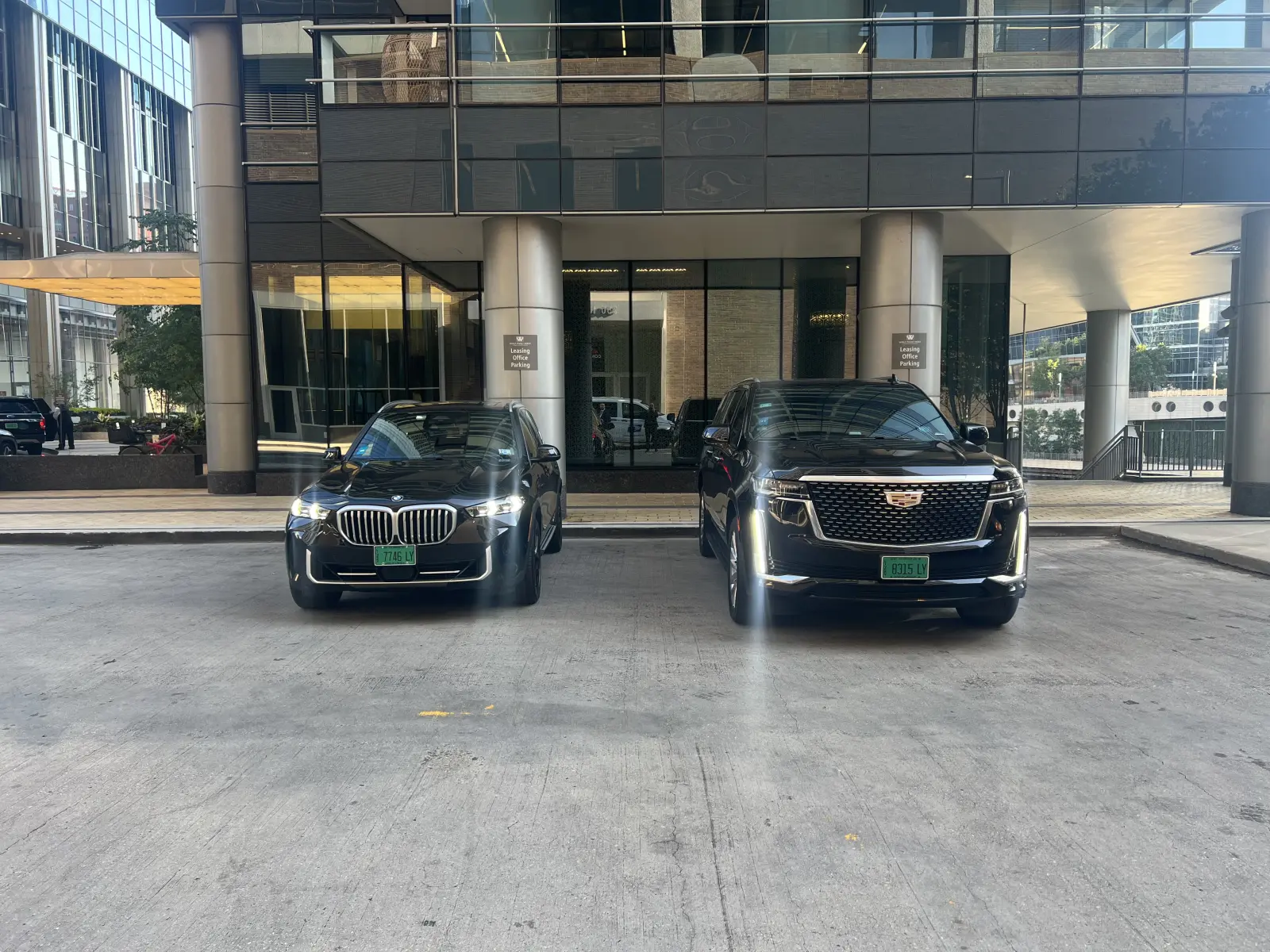 Luxury SUV class – Volantis Limousine Services – Naperville limo service