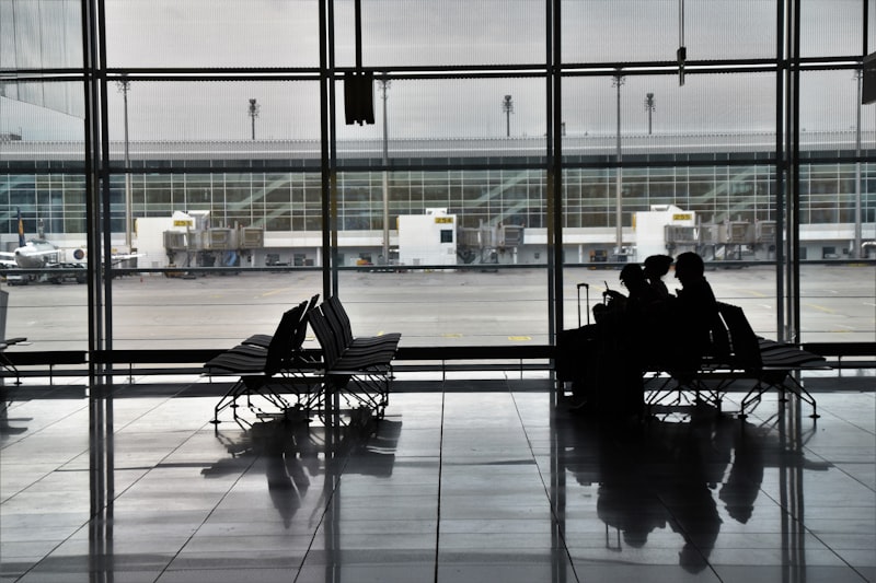 Midway vs O'Hare Chicago airports comparison